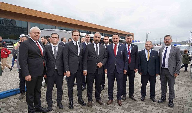 İstanbul Milletvekili Karayel, BARÜ'de Bilimfest etkinlik alanını gezdi