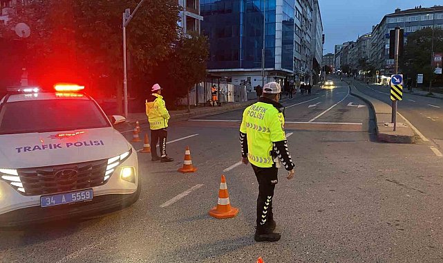 İstanbul'da 29 Ekim Cumhuriyet Bayramı dolayısıyla bazı yollar trafiğe kapatıldı
