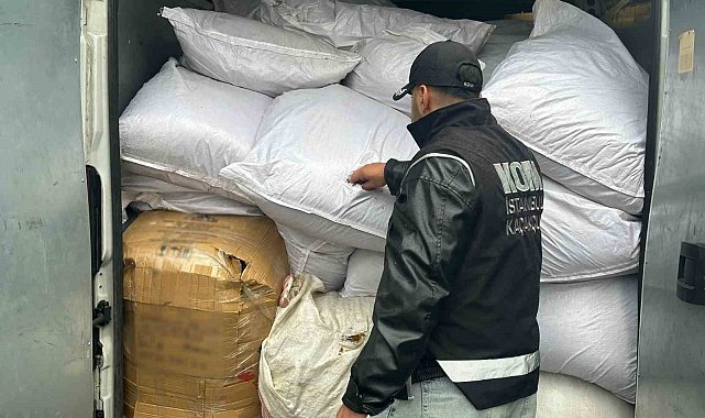 İstanbul'da alkol ve tütün kaçakçılarına operasyon: 6 milyon 500 bin lirayı bulan ürün ele geçirildi