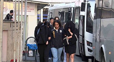 İstanbul'da uluslararası dolandırıcılık şebekesine operasyon: 62 şüpheli adliyeye sevk edildi