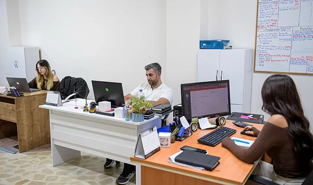 İş'te İzmir'e üye oldular, aynı firmada işe başladılar