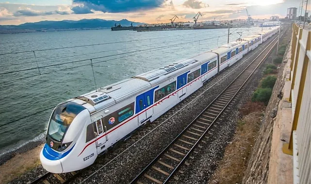 İZBAN'da 90 dakika uygulaması yeniden başladı... Toplu ulaşım 29 Ekim'de 1 kuruş