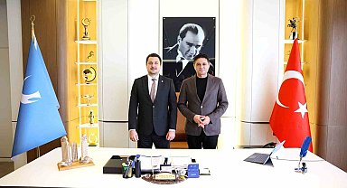 İzmir Barosu Başkanı Serhat Sökmen ve yönetiminden Başkan Serkan Acar'a ziyaret