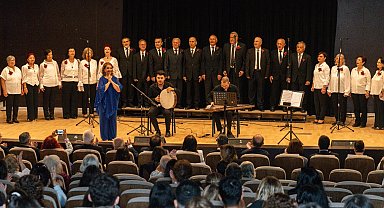 İzmir İleri Yaş Sempozyumu afetlerde yaşlıların güvenliği konuşuldu