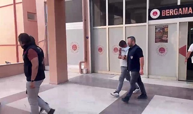 İzmir'de şüphe üzerine durdurulan motosikletten uyuşturucu çıktı