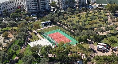 İzmir'de spor salonu açık havaya taşındı