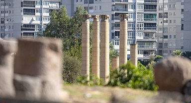 İzmir'in altında 5 bin yıllık tarih yatıyor
