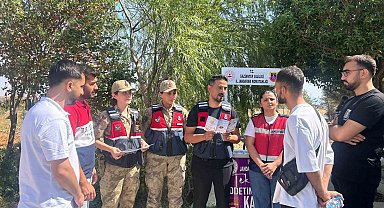 Jandarmadan 213 öğrenciye bilgilendirme faaliyeti