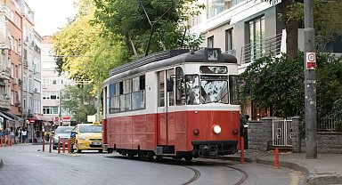 Kadıköy-Moda Tramvayı 19 Ekim'de duruyor! Yerine elektrikli araçlar gelecek