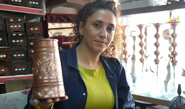 Kadın bakır ustası erkeklere taş çıkartıyor