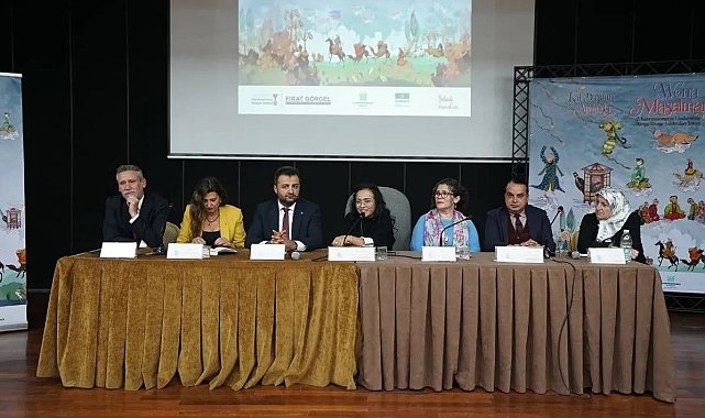 Kahramanmaraş'ta Uluslararası Dünya Hikâye Anlatıcıları Şöleni akademik panelle başladı