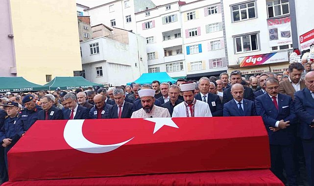Kalp krizi sonrası hayatını kaybeden polis memuruna son görev