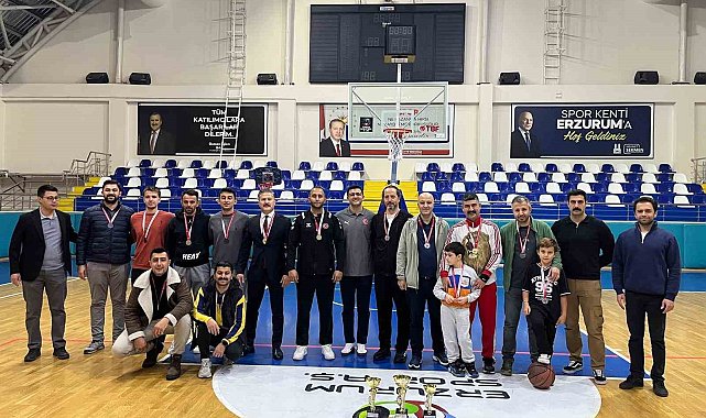 Kamuda potanın şampiyonu İl Emniyet Müdürlüğü