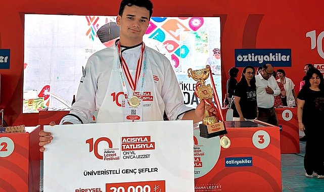 Kapadokya Üniversitesi öğrencileri Adana Lezzet Festivali'ne damga vurdu
