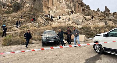 Kapadokya'da peribacası çöktü: Ölü ve yaralılar var
