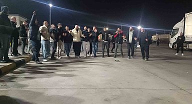 Kapıkule ve Hamzabeyli'de tır sürücülerinden eylem