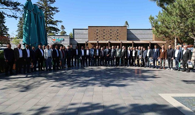 Karapınar'da muhtarlar günü kutlandı