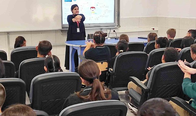 Karapınar'da okullarda sağlık eğitimleri