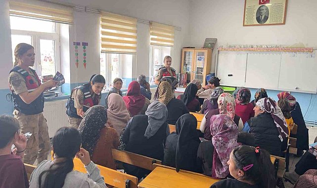 Kars'ta 152 vatandaşa KADES ve 6284 sayılı Kanun anlatıldı