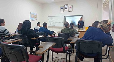 Kars'ta emlak sektörüne yeni uzmanlar yetiştiriliyor