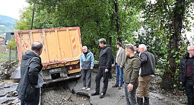 Kartepe'de afetin izlerini silmek için aralıksız mesai