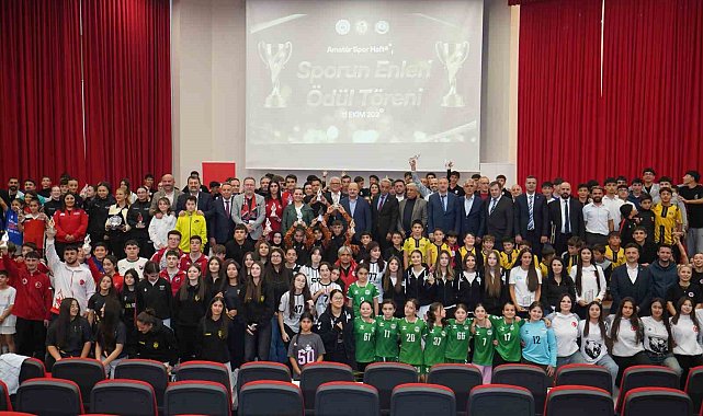 Kastamonu'da 'sporun enleri' ödüllendirildi
