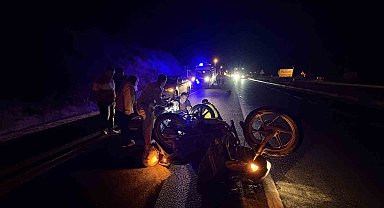 Kastamonu'da motosiklet traktöre çarptı: 1 yaralı