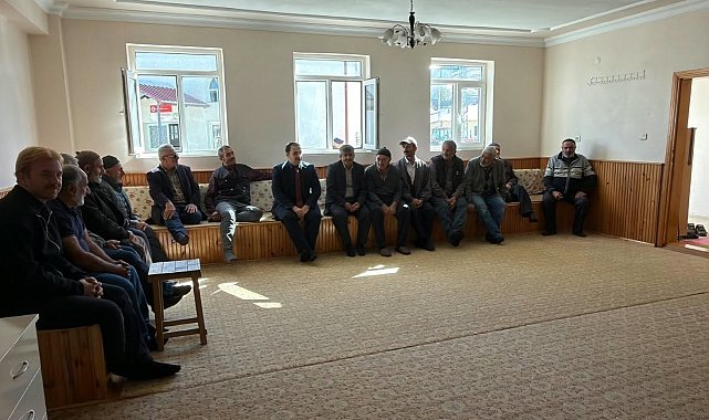 Kaymakam Ahat Otlukbeli ve Elmalı'da vatandaşlarla bir araya geldi