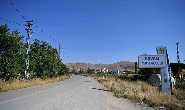 Kayseri Büyükşehir'den kış öncesi kırsal yollarda güvenlik mesaisi