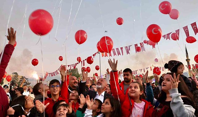 Kayseri protokolünden 29 Ekim mesajları