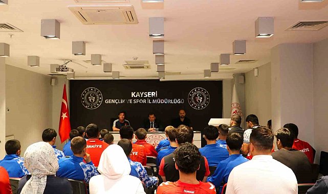 Kayseri'de Güreş Değerlendirme Toplantısı yapıldı