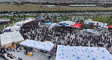 Kayserililer, bilim ve teknoloji heyecanını BİLİMFEST'te yaşıyor