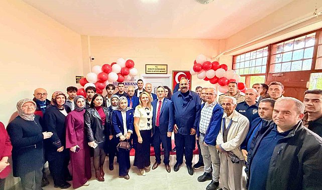 Kemaliye'de Spor ve Aktivite Merkezi hizmete açıldı