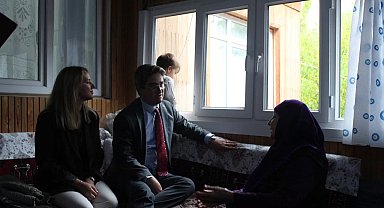 Kemaliye'de Yaşlılar Haftası kapsamında hane ziyaretleri gerçekleştirildi