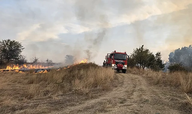 Keşan'da anız yangınları yine gündemde... Keşan yanıyor, halk zehir soluyor!