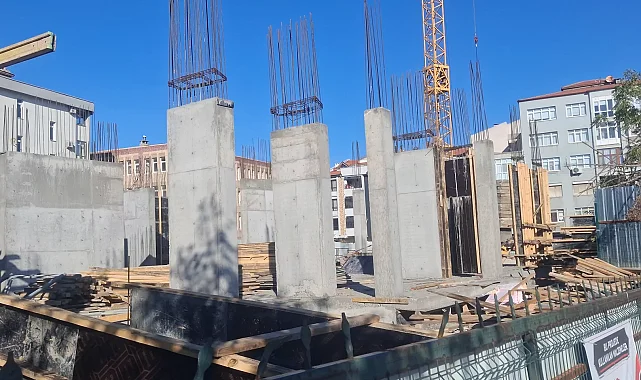 Keşan'da yıkılan eski Hükümet Konağı inşaatı hızla yükseliyor