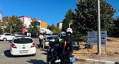 Kimliğini unutan adayın imdadına jandarma yetişti