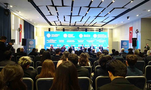 Kırgızistan'da "Türk Dünyası Diyalogları: Ortak Gelecek, Ortak Vizyon" başlıklı panel düzenlendi