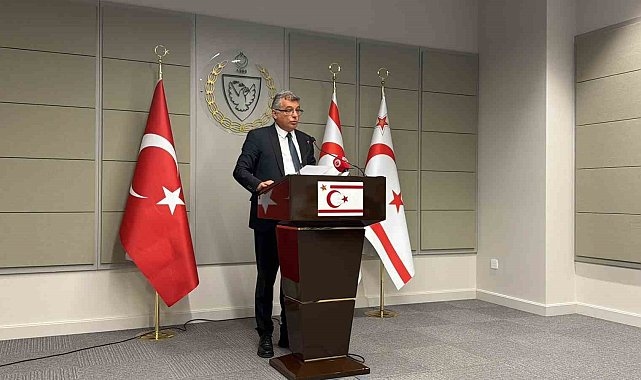 KKTC Cumhurbaşkanı Erhürman'dan Hristodulidis'e: "Dönüşümlü başkanlığı şartsız kabul etsin, hemen gelirim"