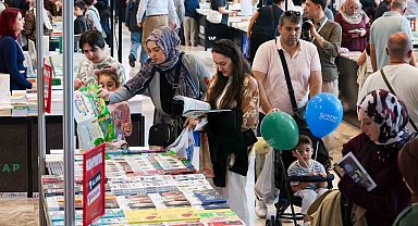 Kocaeli Kitap Fuarı'nı 1 milyon 59 bin 347 kişi ziyaret etti