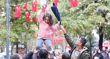 Kocaeli'de ağaçlar, 16. kez kitap açtı!