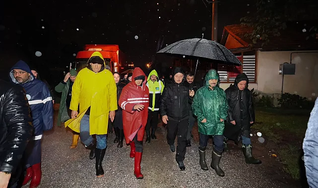 Kocaeli'de Vali Aktaş ve Başkan Büyükakın sahada