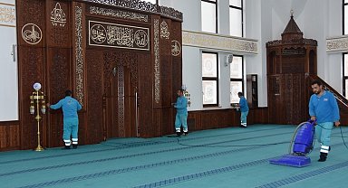 Kocasinan, gül kokan camilerle daha huzurlu ibadet ortamı sunuyor