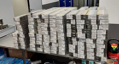 Köln Havalimanı'nda 12 valizde 57 bin paket kaçak sigara ele geçirildi