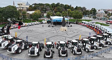 Konya Büyükşehir araç filosunu güçlendirdi