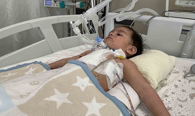 Konya'da 1 yaşındaki bebeğin akciğerinden ceviz çıktı