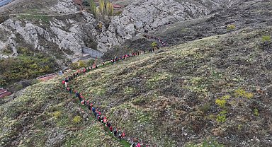 Konya'da Cumhuriyet coşkusu Sille'de doğayla buluştu