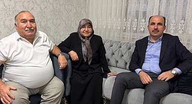 Konya'da 'Vefa Umresi' sonrası Başkan Altay'dan ev ziyareti