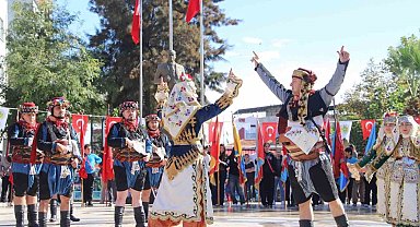 Köşk'te 29 Ekim Cumhuriyet Bayramı'nın 103.yılı coşkusu yaşandı