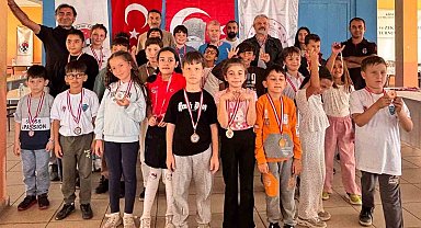 Köyceğiz'de Cumhuriyet coşkusu satrançla buluştu